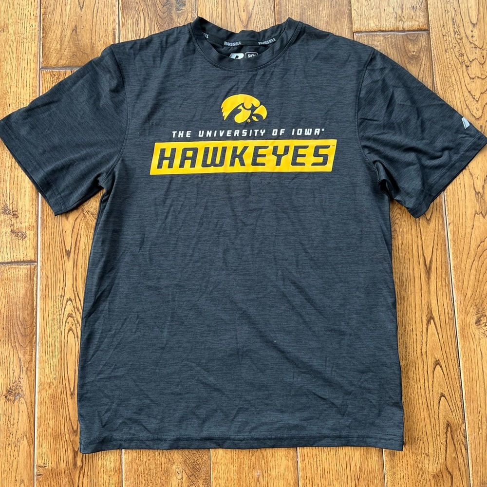 University of Iowa  T-shirt